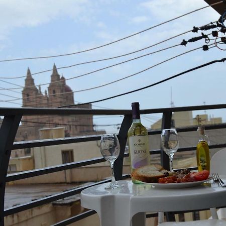 Mellieha Town Centre Bright & Spacious 3 Bedroom Apartment Esterno foto