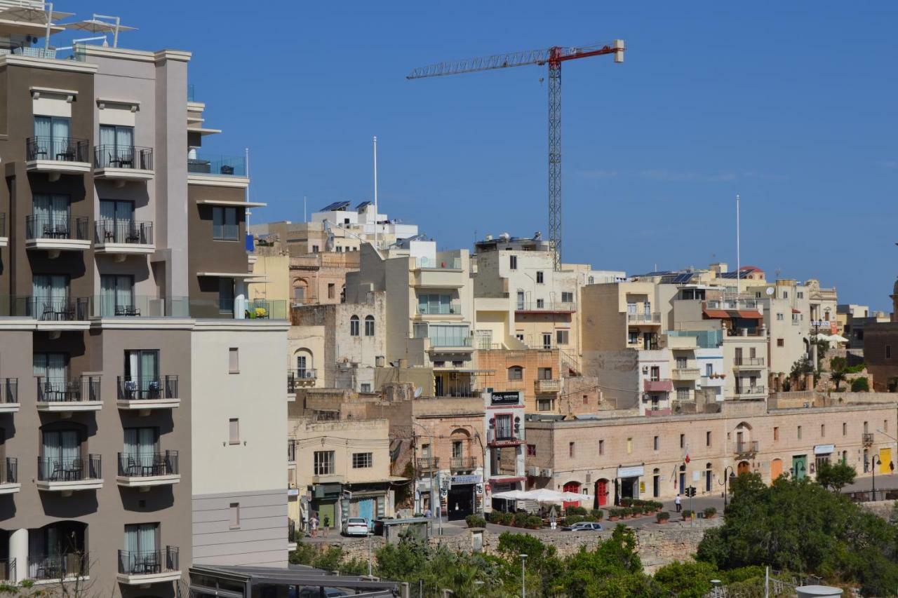 Mellieha Town Centre Bright & Spacious 3 Bedroom Apartment Esterno foto