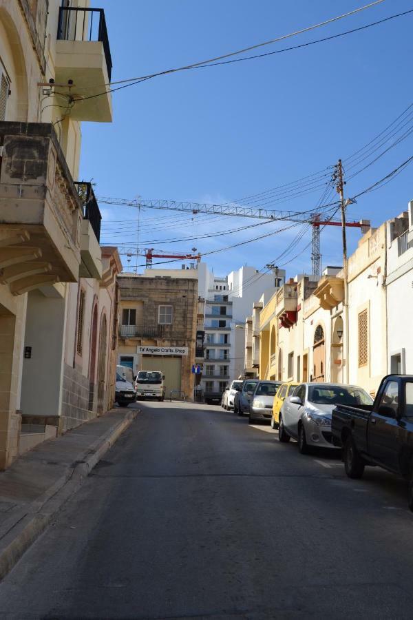 Mellieha Town Centre Bright & Spacious 3 Bedroom Apartment Esterno foto