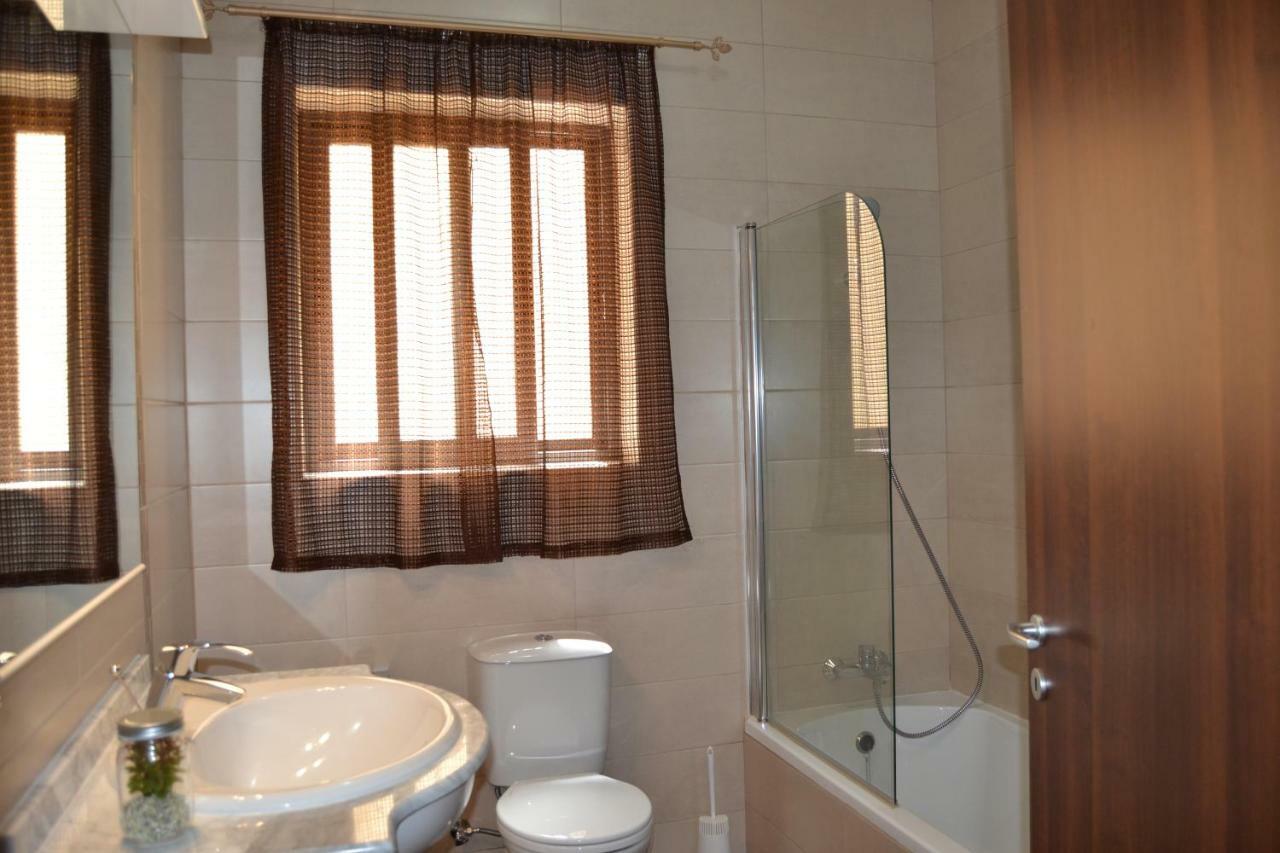Mellieha Town Centre Bright & Spacious 3 Bedroom Apartment Esterno foto
