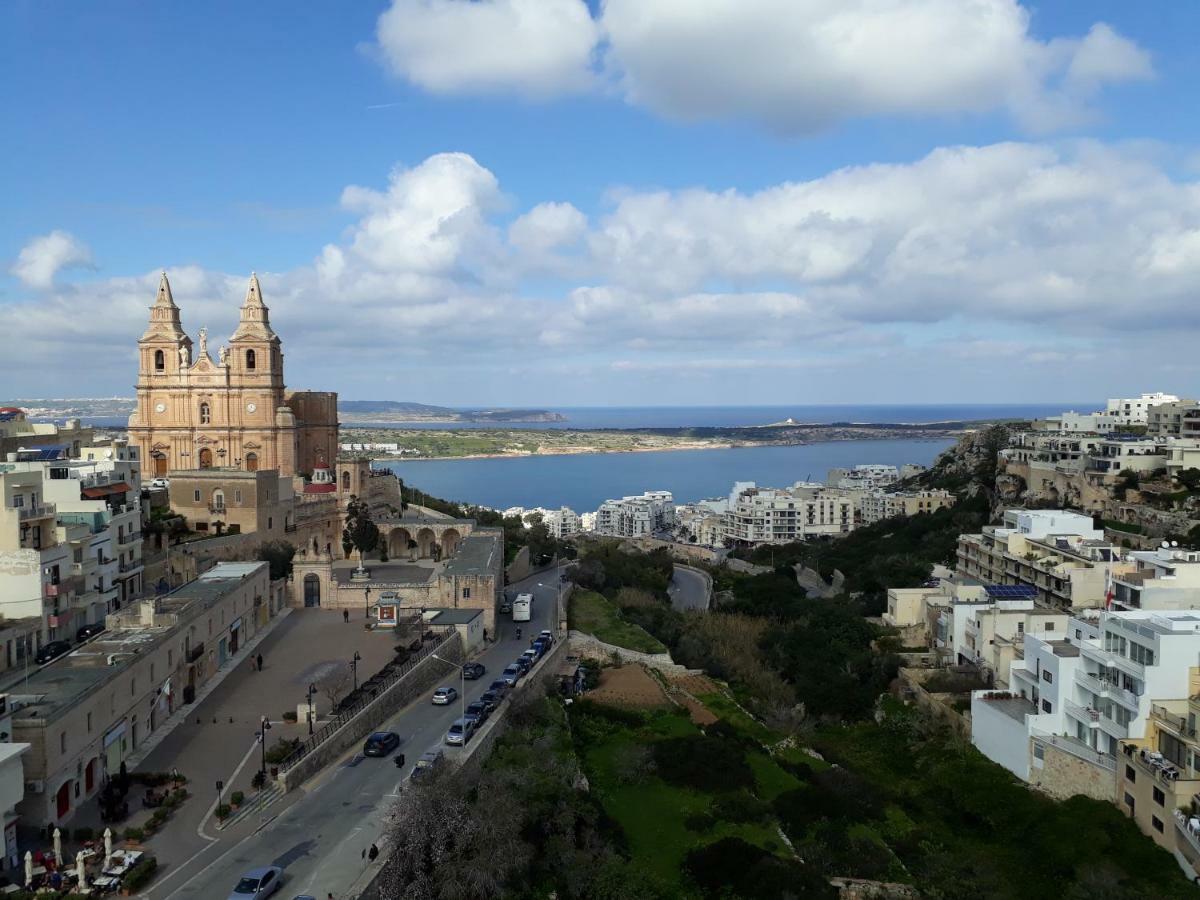 Mellieha Town Centre Bright & Spacious 3 Bedroom Apartment Esterno foto